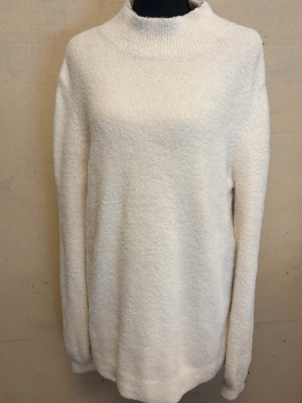 Lands' End Fuzzy Cream Mock-Turtleneck Sweater, Women’s Size Medium